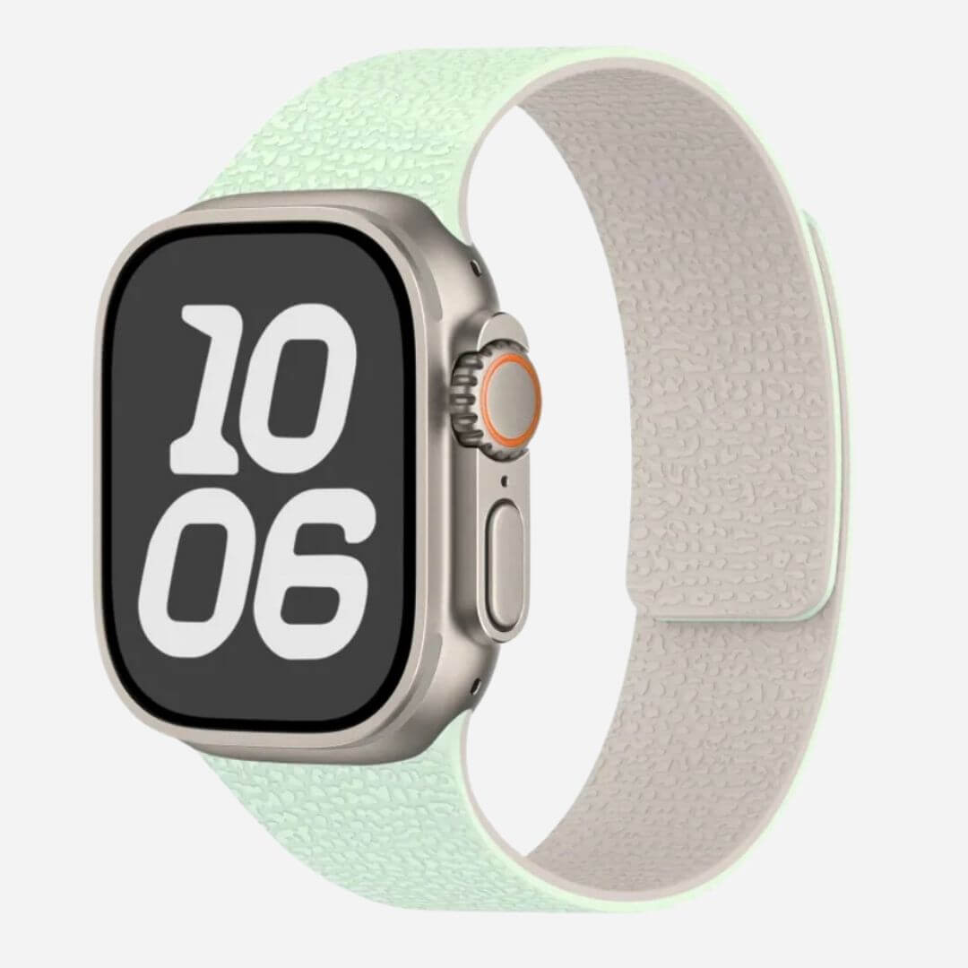 01 Apple Watch Silikonarmband Matis Minze Starlight, freisteller